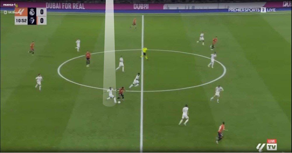 A group of people playing football

AI-generated content may be incorrect.