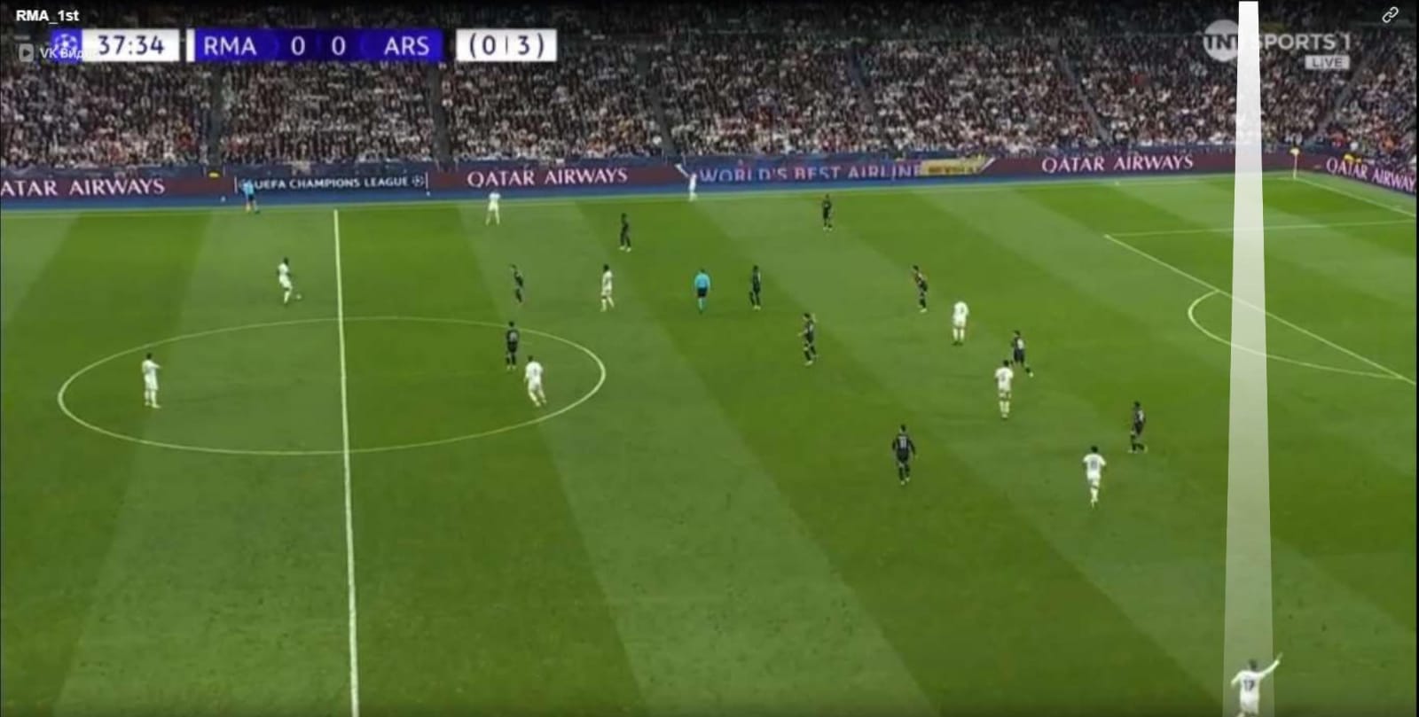 A group of people on a football field

AI-generated content may be incorrect.