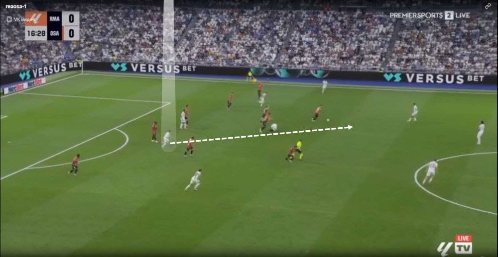 A group of people playing football

AI-generated content may be incorrect.