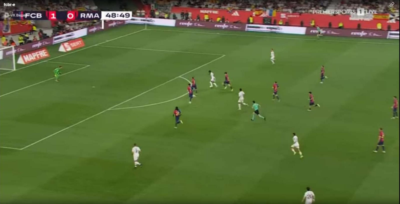 A group of people playing football

AI-generated content may be incorrect.