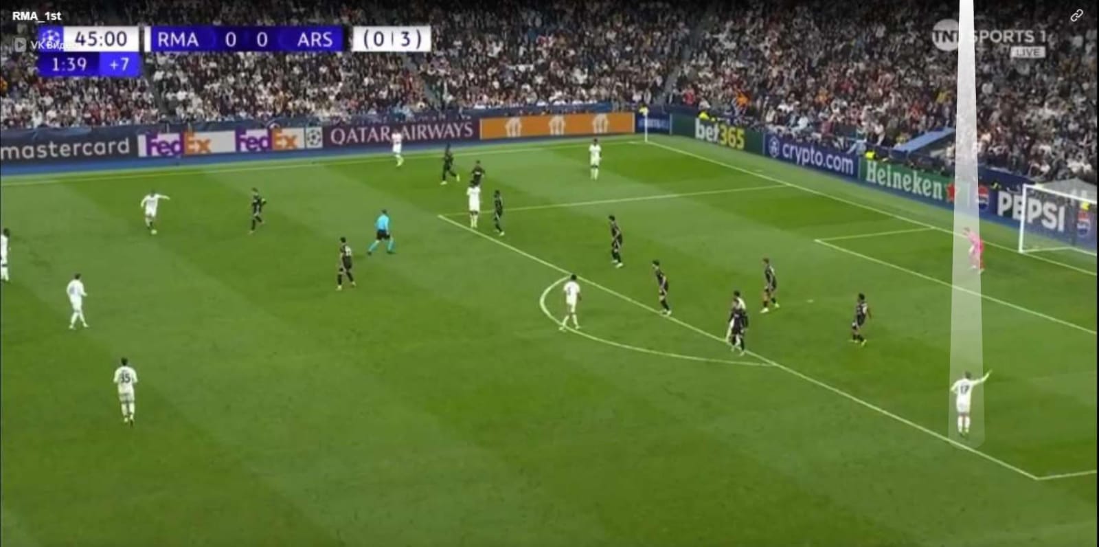 A football game in a stadium

AI-generated content may be incorrect.
