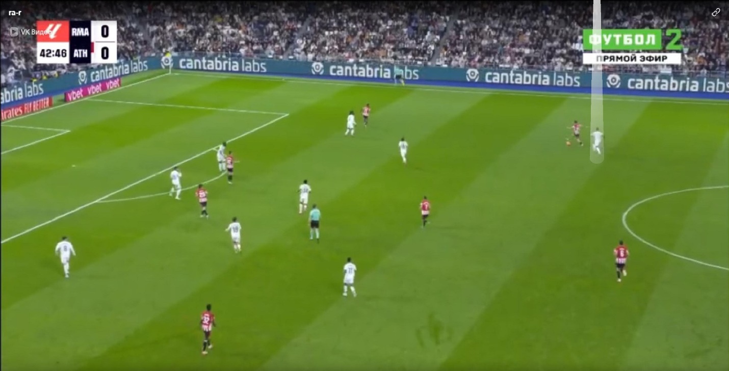 A group of people playing football

AI-generated content may be incorrect.
