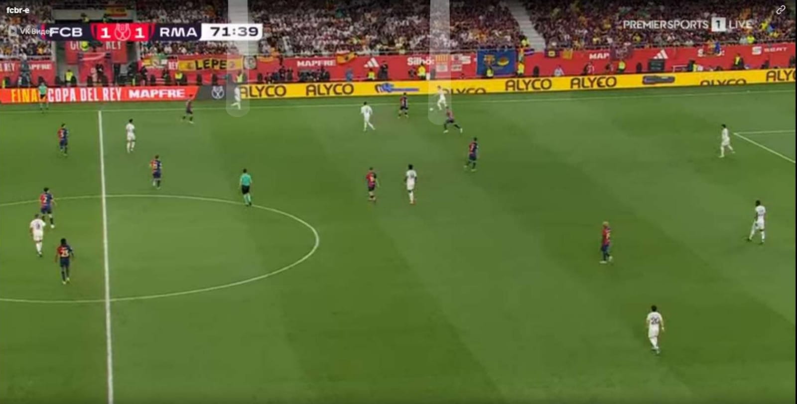 A group of people playing football

AI-generated content may be incorrect.