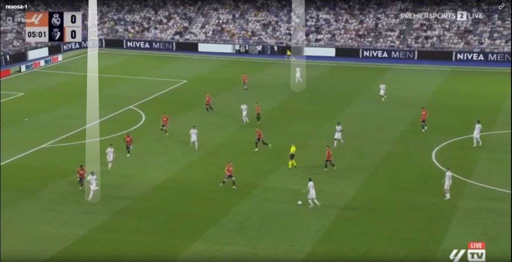 A group of people playing football

AI-generated content may be incorrect.